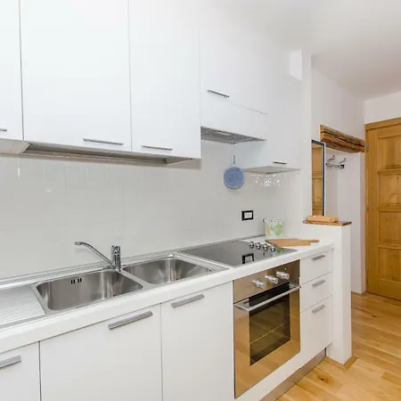 Apartman Sinegri *